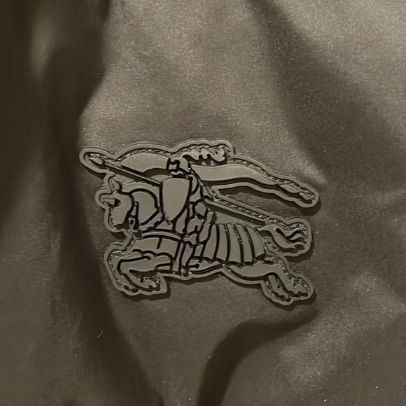 Reversible nova check down Burberry coat with black coat side & logo m nwt 2,300 - Picture 7 of 9